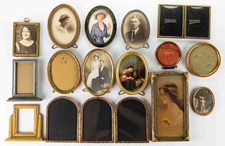 ASSORTED METAL AND WOOD MINIATURE PICTURE / PORTRAIT FRAMES, LOT OF 15