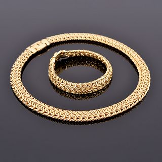 18k Gold Estate Necklace & Bracelet 
