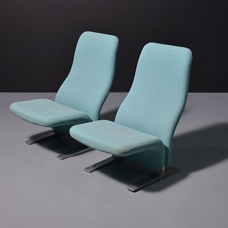 2 Pierre Paulin CONCORDE Lounge Chairs