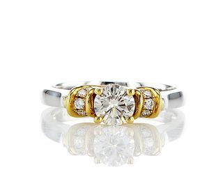 18kt White and Yellow Gold 0.9ctw Diamond Ring