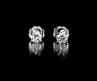 14kt White Gold 0.52ctw Diamond Earrings