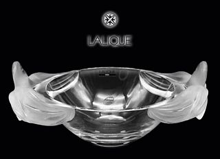 A French LALIQUE Loriol Frosted & Clear Glass Crystal Centerpiece, Signed