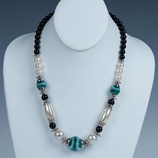 Monplaisin Paris White, Blue & Black Bead Necklace