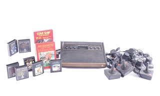 Atari VCS CX-2600 With 9 Games & Controllers 1977