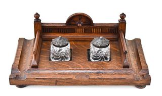 ANTIQUE 1800s OAK INKWELL WITH GLASS & PEWTER INK JARS