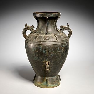 Chinese archaic style bronze vessel
