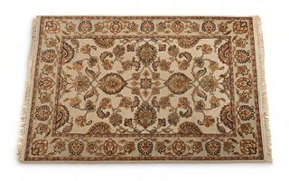 Pakistan Wool Hand Woven Small Area Rug W 4' L 6'