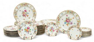 Schumann Bavaria (German) 'Empress Dresden' Porcelain Breakfast Service, W 8.5" L 11.75" 122 pcs