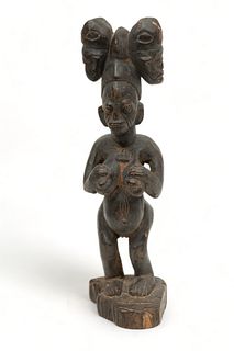 Cameroon, Grasslands Region, Carved Wood Standing Female Figure, Ca. 20th Century, H 17" W 4" Depth 4"