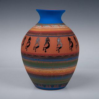 T. Etsitty Navajo Native American Clay Pottery Vase