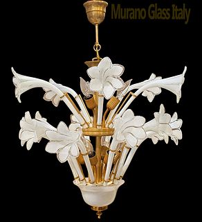 White Italian Murano Glass Chandelier With Nine Lights