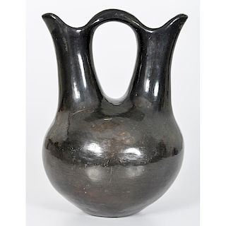 Lufina Baca (Santa Clara, act. 1920) Blackware Pottery Wedding Vase