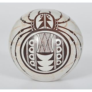 Burel Naha (b. 1944) Pottery Seed Jar
