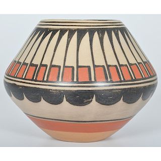 Robert Tenorio (Kewa, b. 1950) Pottery Jar