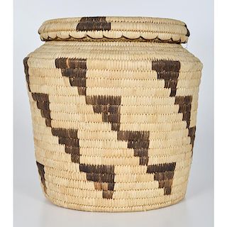 Mabel White (Tohono O'odham, 20th century) Large Basket
