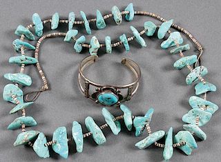 A SOUTHWEST TURQUOISE NECKLACE AND BANGLE