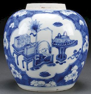 A CHINESE KANGXI BLUE WHITE PORCELAIN JAR, QING