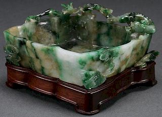 A CHINESE CARVED SPINACH JADE BRUSH WASHER, QING