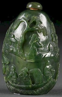 A CHINESE SPINACH JADE SNUFF BOTTLE
