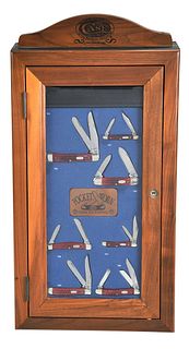 Countertop Case Display "Pocket Worn" Collection, Seven Knives 