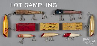 Seventeen salmon and trolling wood lures, to include Hanson Fish Lure Co., Chix, etc., some with ori