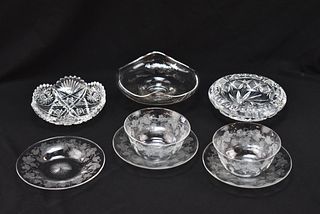 ASSORTED VICTORIAN GLASS