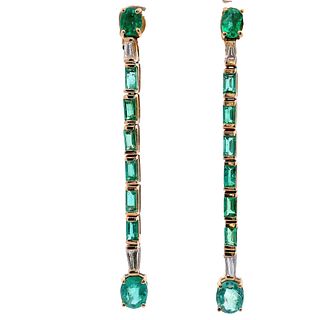 18kt Gold Earrings with Emeralds and Diamonds