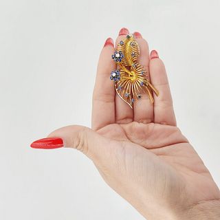 18kt Retro Brooch with Sapphires and Diamonds