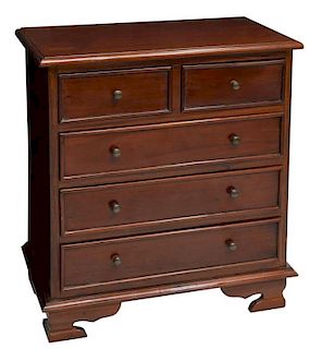 REPRODUCTION MAHOGANY SMALL CHEST OF DRAWERS