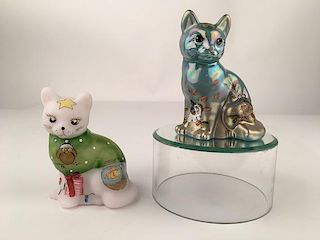 Two vintage Fenton hand painted and signed kittens.