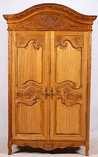 COUNTRY FRENCH STYLE CARVED OAK ARMOIRE
