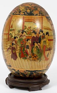 CHINESE HAND PAINTED ORIENTAL PORCELAIN EGG