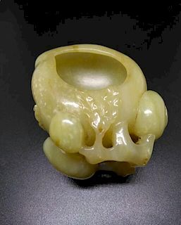 Chinese Jade Peach shaped washer, 7.5 cm x 6 cm x 4.8 cm