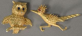 Two 14K gold bird pins, owl and road runner. 1 1/4" x 1" and lg. 2 in., 17.3 grams