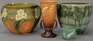Four piece Roseville pottery lot including two small vases signed Roseville and two large pots unsigned. ht. 3in. to 9 1/2in.