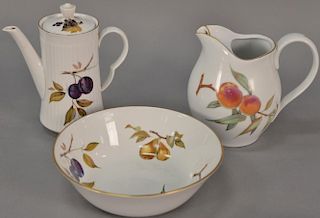 Twenty piece group of Royal Worcester Evesham porcelain serving pieces.