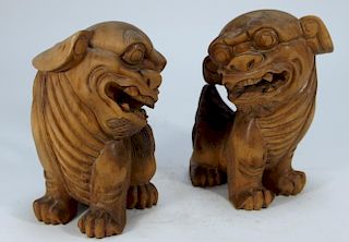PR Chinese Carved Wood Foo Lion Figures
