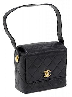 CHANEL BLACK QUILTED LEATHER SQUARE FORM BAG