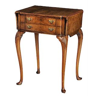 Queen Anne Style Shell Carved Side Table