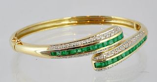 14kt Gold, Emerald & Diamond Crossover Bangle
