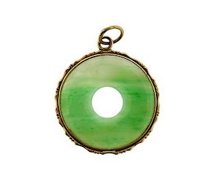 14k Gold Jade Small Circle Pendant