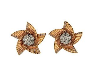 14 Gold Diamond Star Earrings