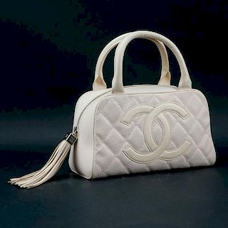 Chanel Baby Pink Quilted Canvas CC Logo Bowler Bag. Silver Tone Hardware, leather tassel zipper pull and handles.