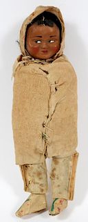 NATIVE AMERICAN CHILD'S PAPOOSE WOOD AND STRAW DOLL
