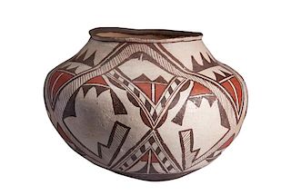 Zuni | Black, White, Red Pot with Geometric Design