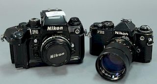 Nikon camera lot including Nikon F4 missing battery door (2173394) with 50/1.8 series E (2904015) and Nikon FE2 (2552730) wit
