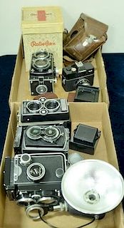 Two box lots: Camera lot to include Rolleiflex SL26 (2500983) with Tessar 40/2.8 (4941790), Rolleiflex
