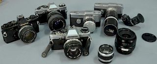 One box lot: Olympus group lot to include OMG with S-Zuiko zoom 35-70, Om10 with S-Auto 50/1.8, OM1 with S-Auto 50/1.8, OM ri