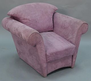 Arketipo purple lounge chair.