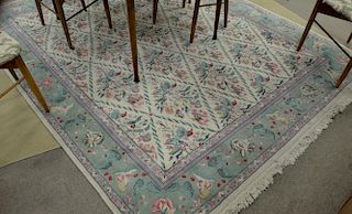 Oriental room size carpet. 7'7" x 9'7"